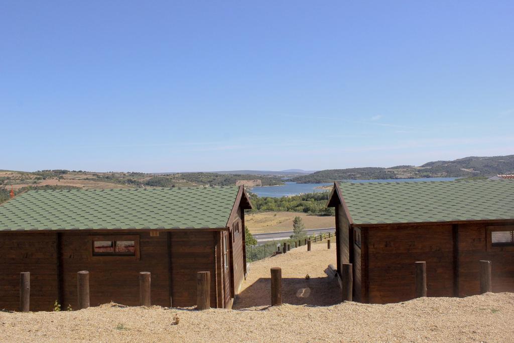 Hotel Monte do Azibo Glamping Podence Esterno foto