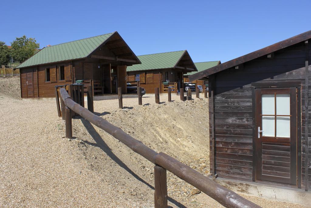 Hotel Monte do Azibo Glamping Podence Esterno foto