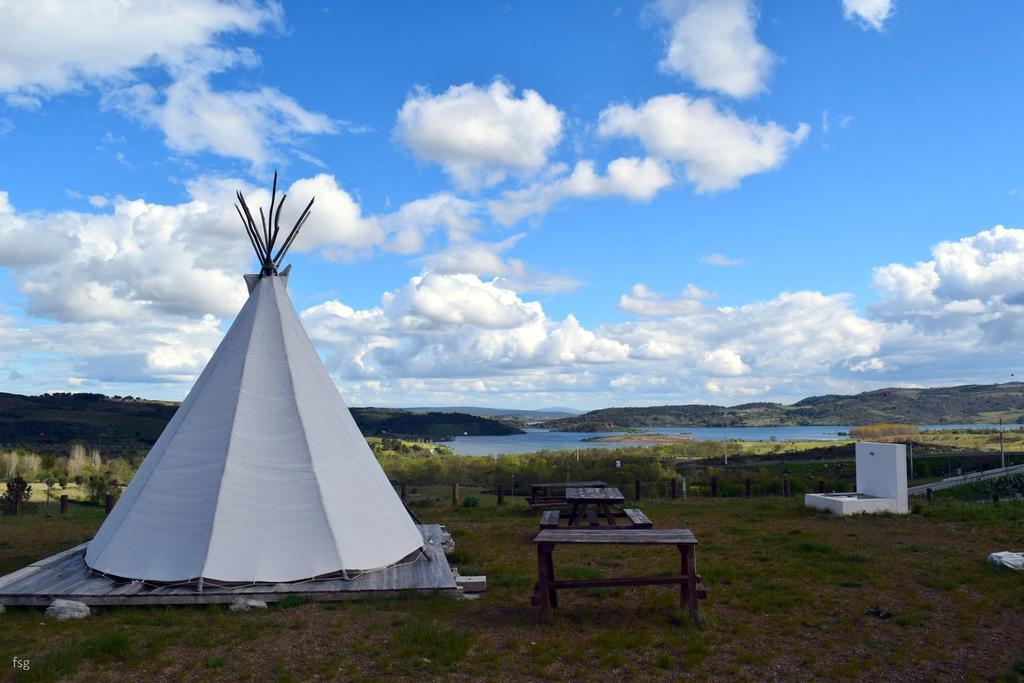 Hotel Monte do Azibo Glamping Podence Esterno foto